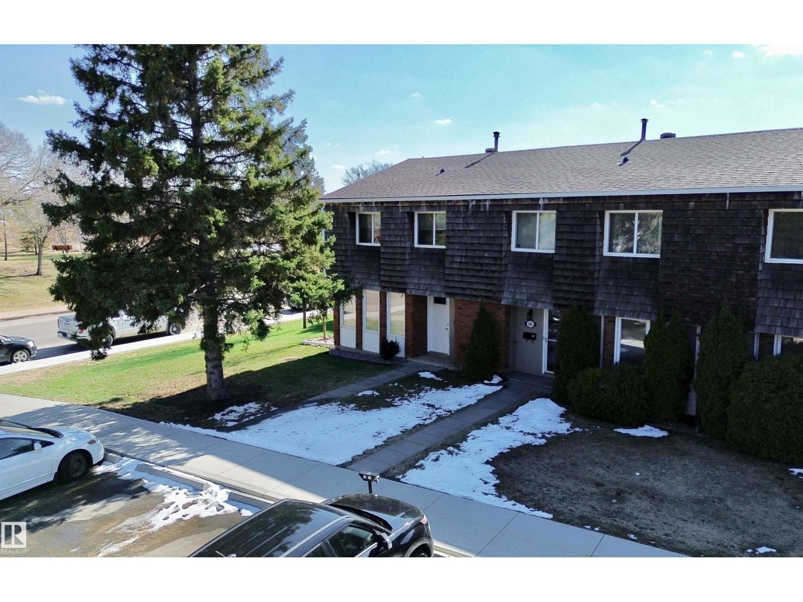 Sherwood Park Row / Townhouse for sale: 3 bedroom 1,206 sq.ft. (Listed 2026-04-30)