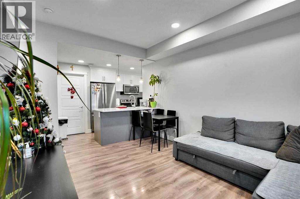 28 Savanna Passage NE, Calgary, Alberta  T3J 0Y2 - Photo 13 - A2276105