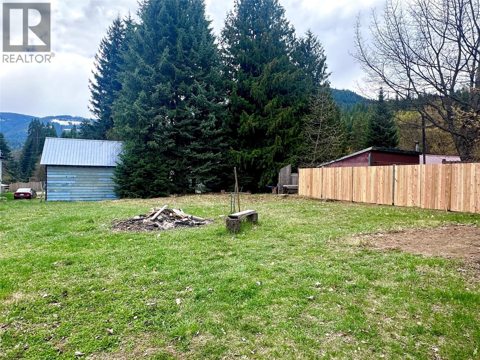 Pcl A Birch Street, Ymir, British Columbia  V0G 2K0 - Photo 4 - 10360955