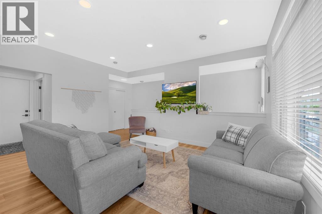 4397 Seton Drive SE, Calgary, Alberta  T3M 3A7 - Photo 7 - A2284619