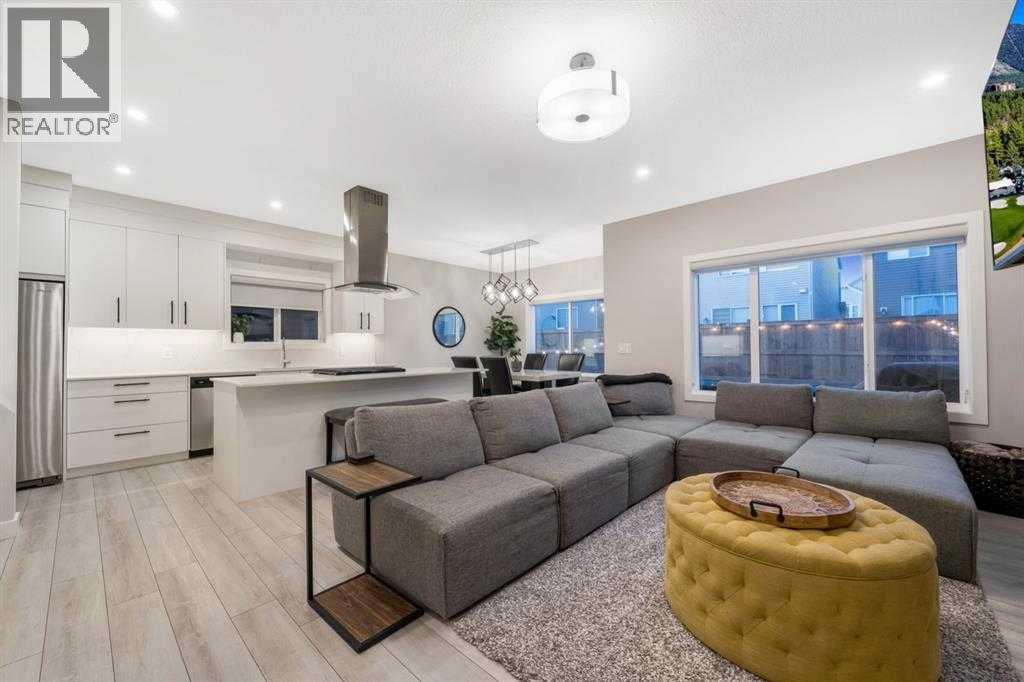 132 Carringsby Avenue NW, Calgary, Alberta  t3p 1s1 - Photo 6 - A2292230