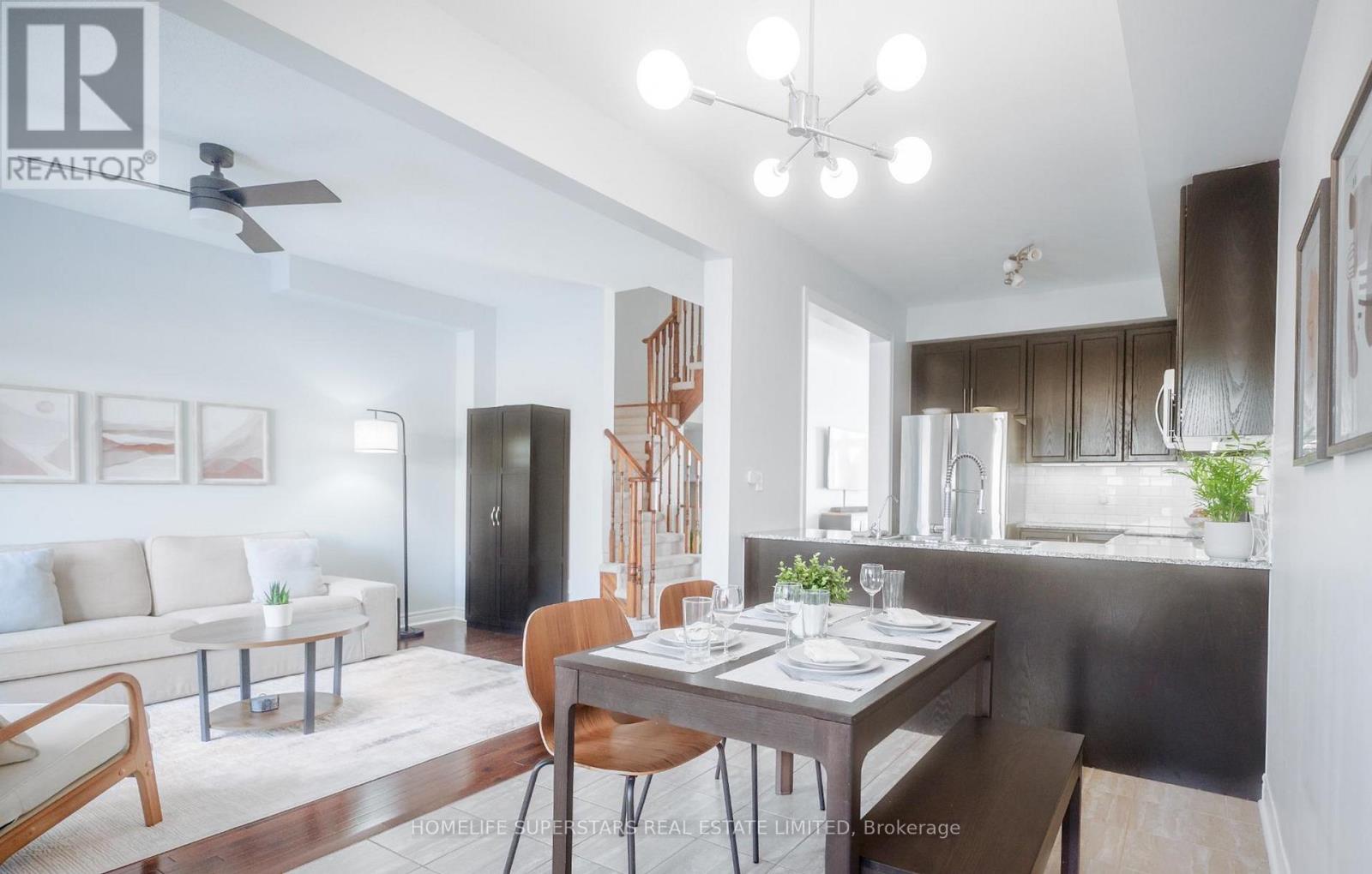 2555 Canadian Street, Pickering, Ontario  L1X 0C7 - Photo 3 - E13060888