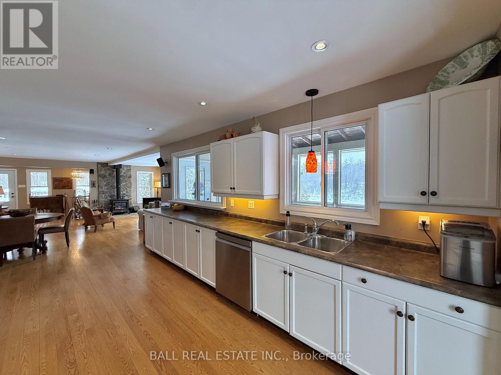 50 Fire Route 10b, North Kawartha, Ontario  K0L 3E0 - Photo 19 - X12747646