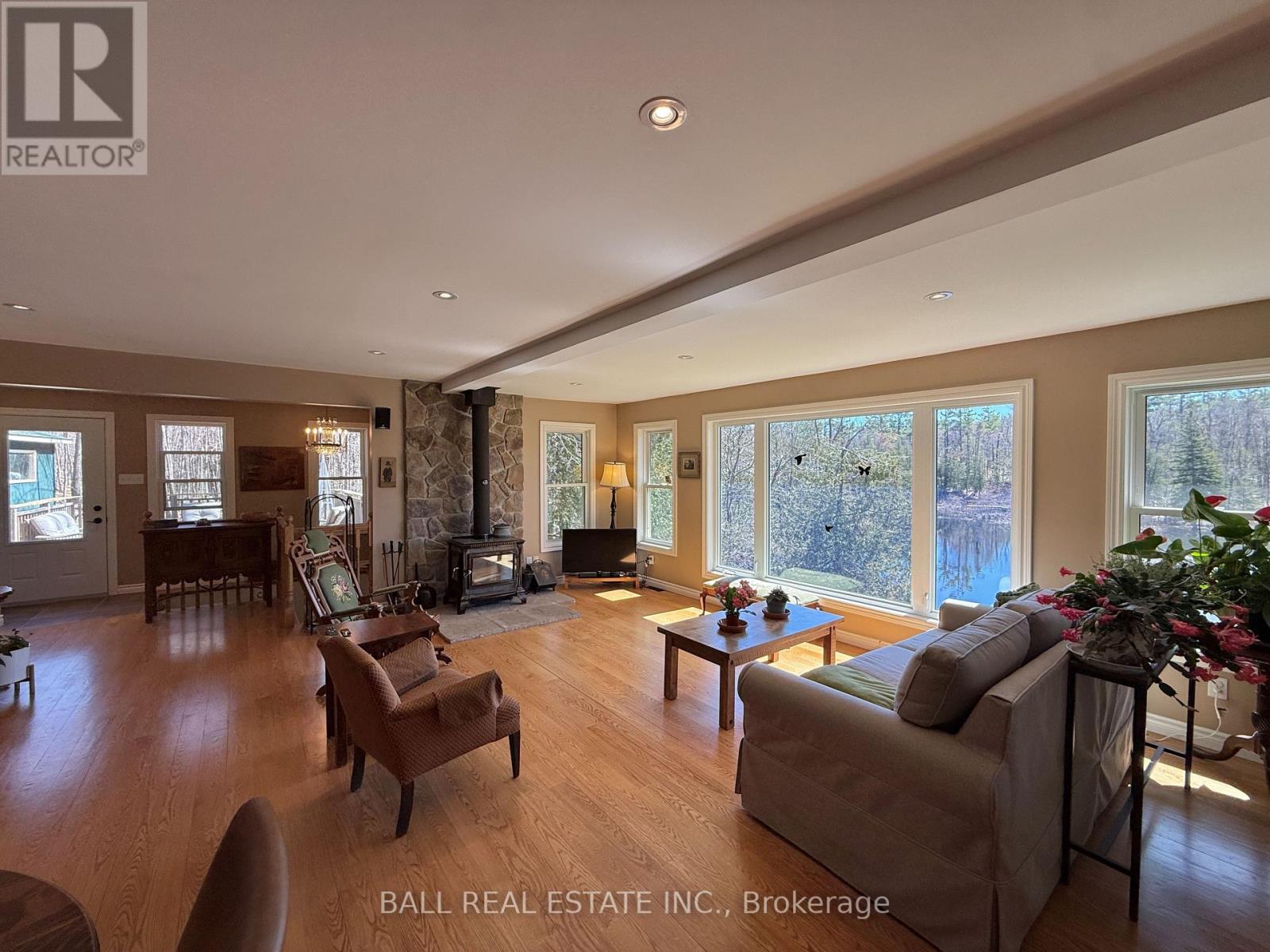 50 Fire Route 10b, North Kawartha, Ontario  K0L 3E0 - Photo 14 - X12747646