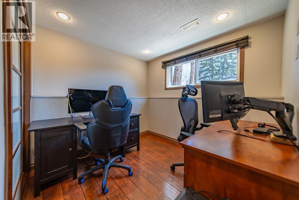 4604 Namaka Crescent Nw, Calgary, Alberta  T2K 2H6 - Photo 25 - A2306219