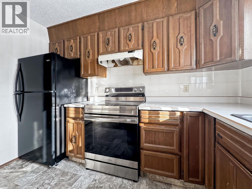 4504 45 Street, Mayerthorpe, Alberta  T0E 1N0 - Photo 3 - A2288706