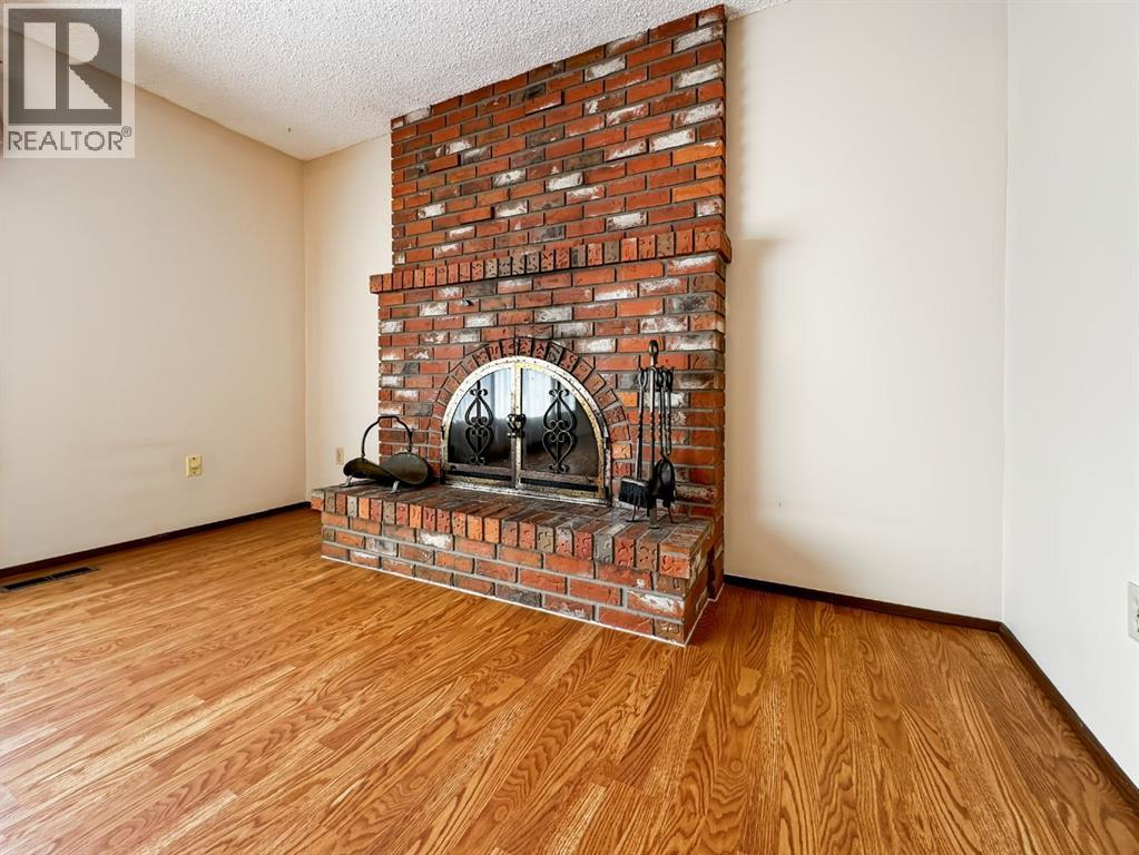 4504 45 Street, Mayerthorpe, Alberta  T0E 1N0 - Photo 11 - A2288706