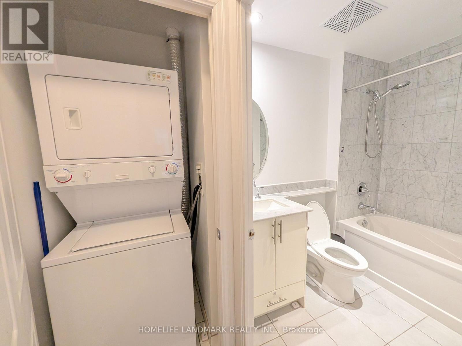 1208 - 35 Balmuto Street, Toronto, Ontario  M4Y 0A3 - Photo 13 - C12859986