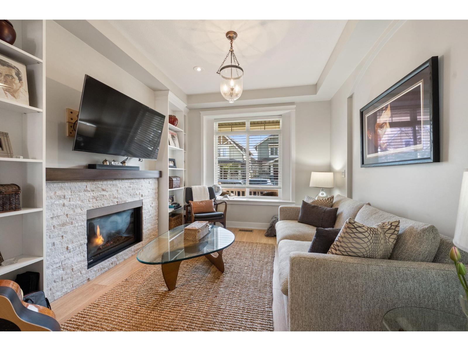 259 172a Street, Surrey, British Columbia  V3Z 9R1 - Photo 6 - R3106919