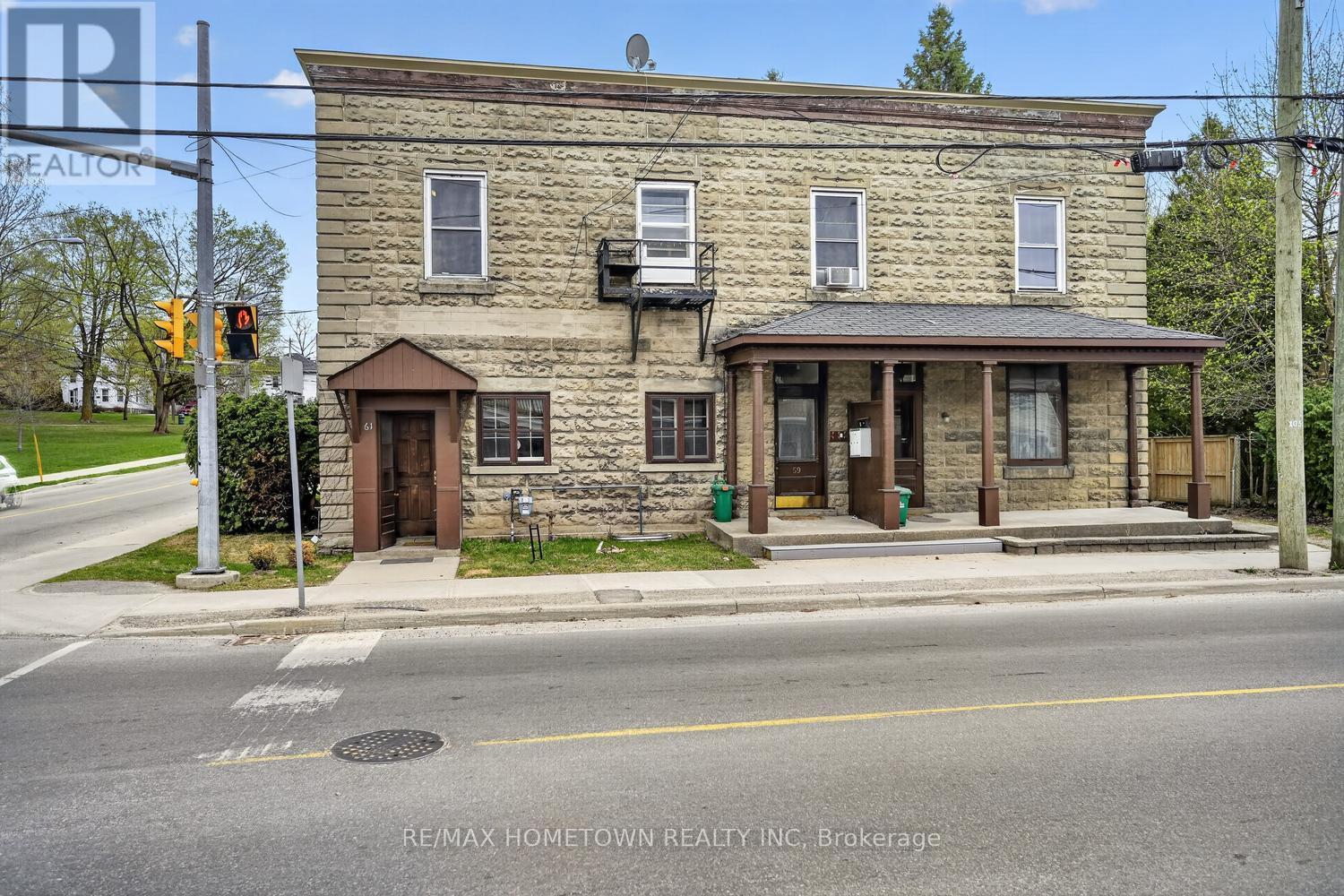 61 PEARL STREET E, Brockville, Ontario