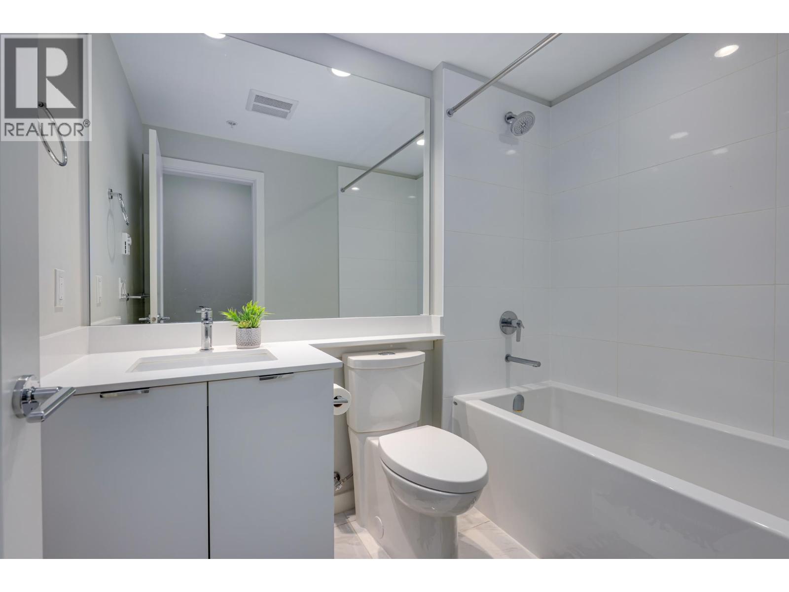 404 615 Cottonwood Avenue, Coquitlam, British Columbia  V3J 2S5 - Photo 17 - R3107264