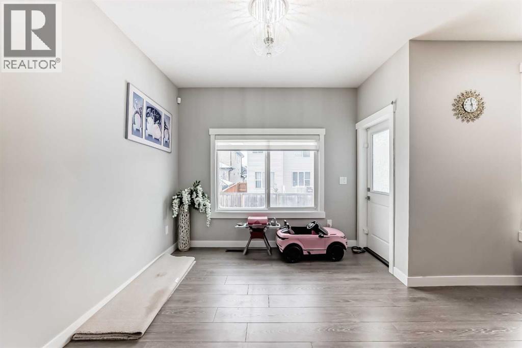 197 Baysprings Gardens SW, Airdrie, Alberta  T4B 5C5 - Photo 11 - A2290238