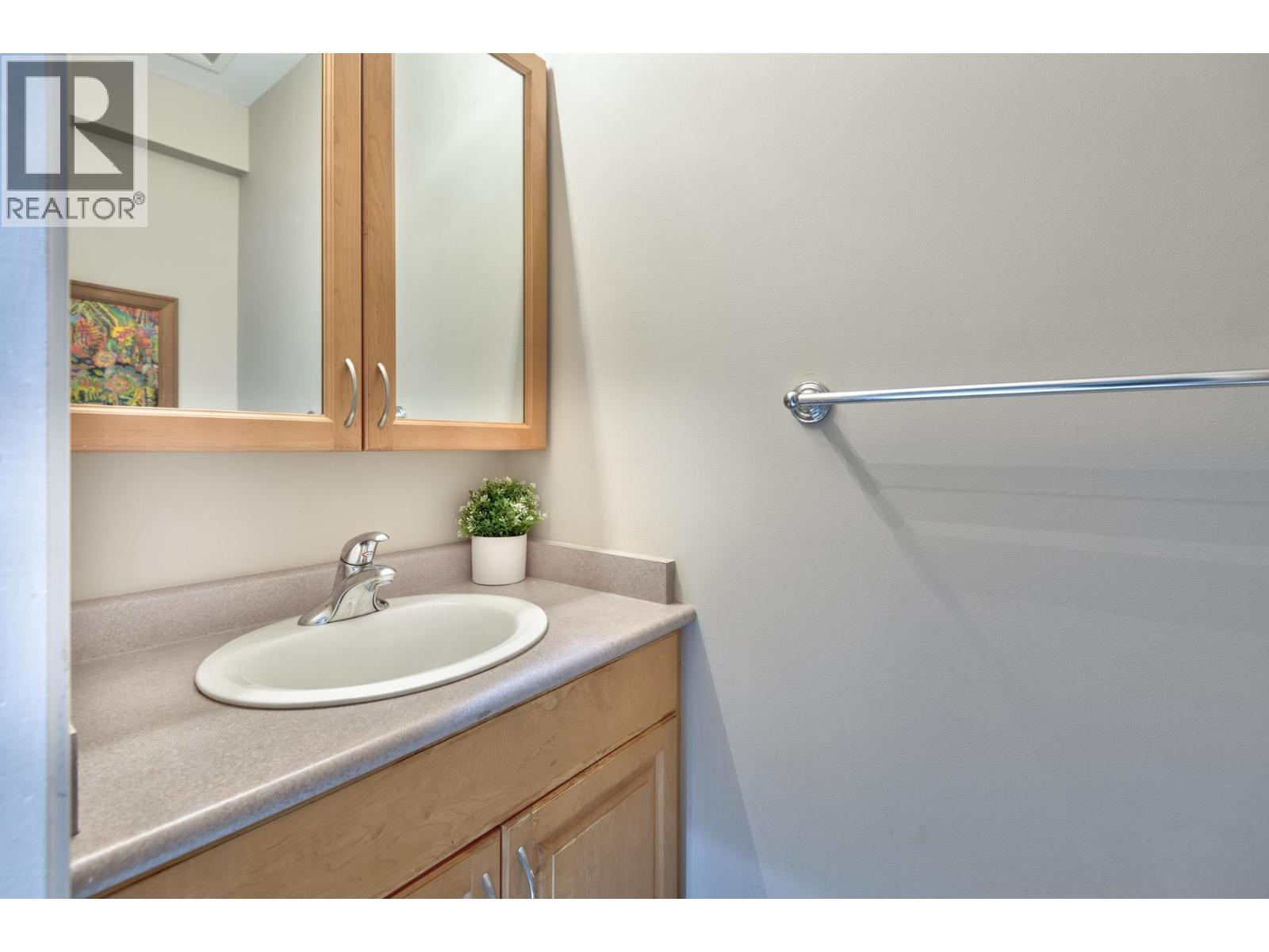 4355 Albert Street, Burnaby, British Columbia  V5C 2E9 - Photo 14 - R3107896