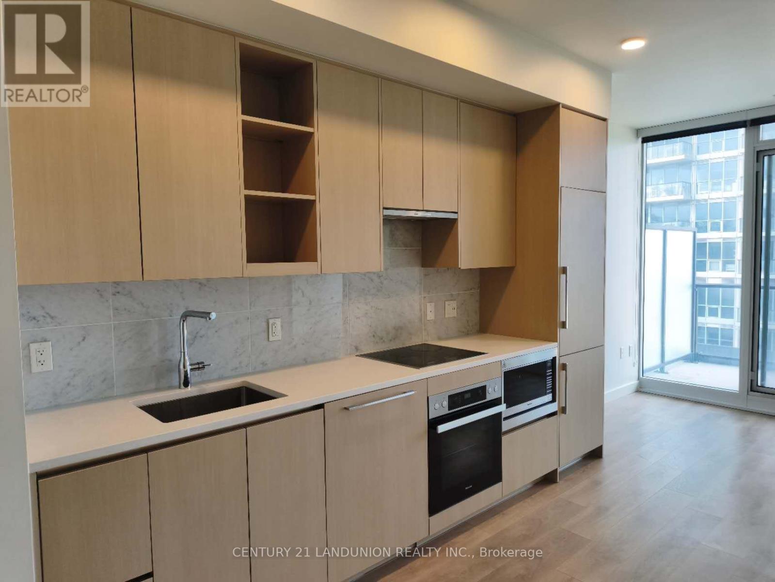 601 - 85 MCMAHON DRIVE, Toronto, Ontario