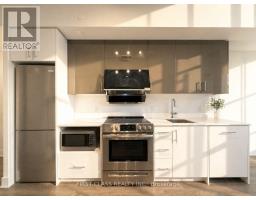 728 - 188 FAIRVIEW MALL DRIVE, Toronto, Ontario