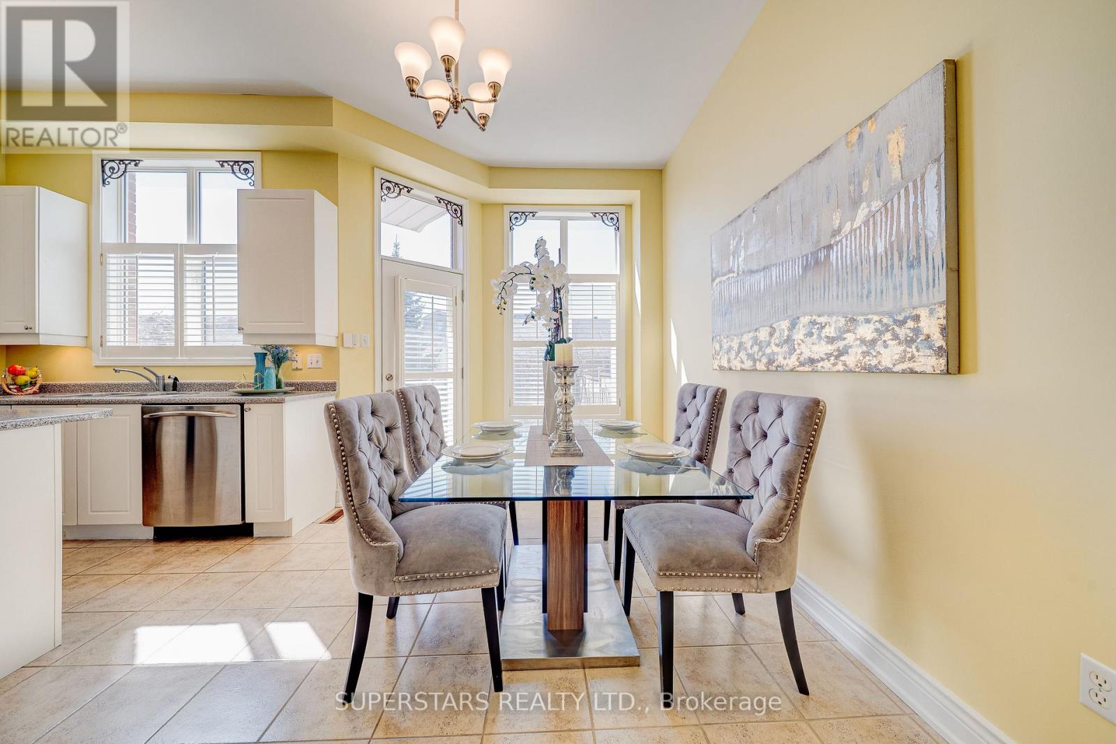 35 Cornell Park Avenue, Markham, Ontario  L6B 1B5 - Photo 9 - N13061044