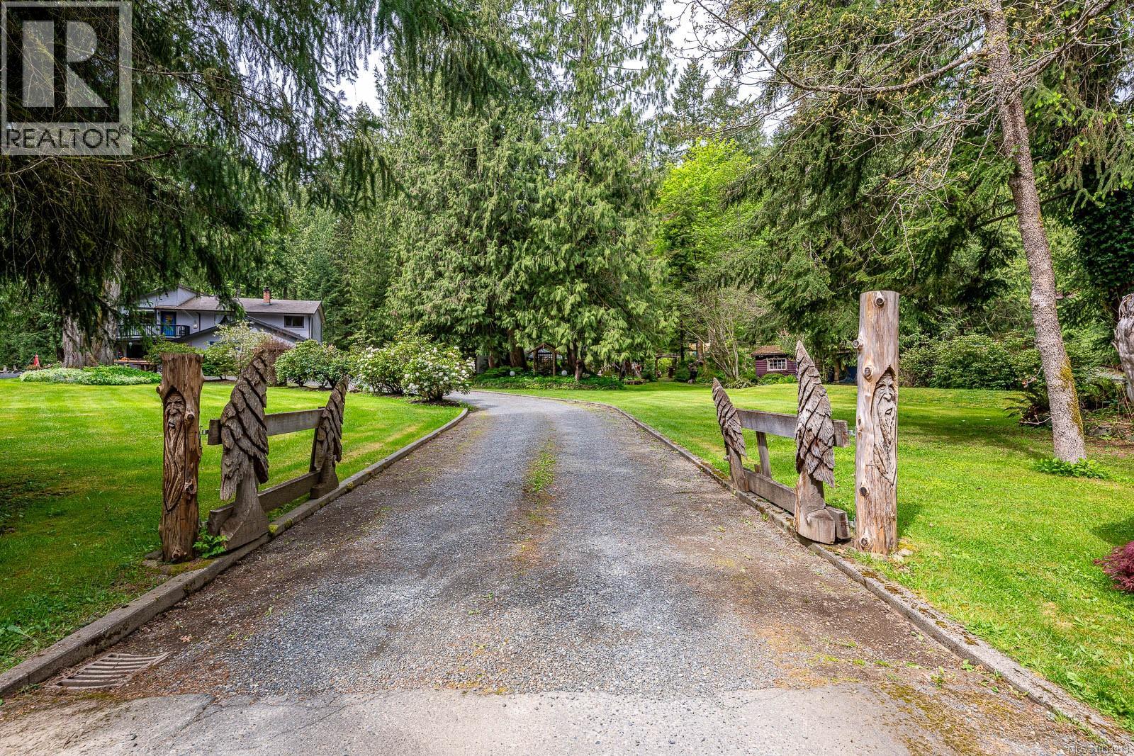 4010 Forbidden Plateau Rd, Courtenay, British Columbia  V9J 1P9 - Photo 7 - 1033913