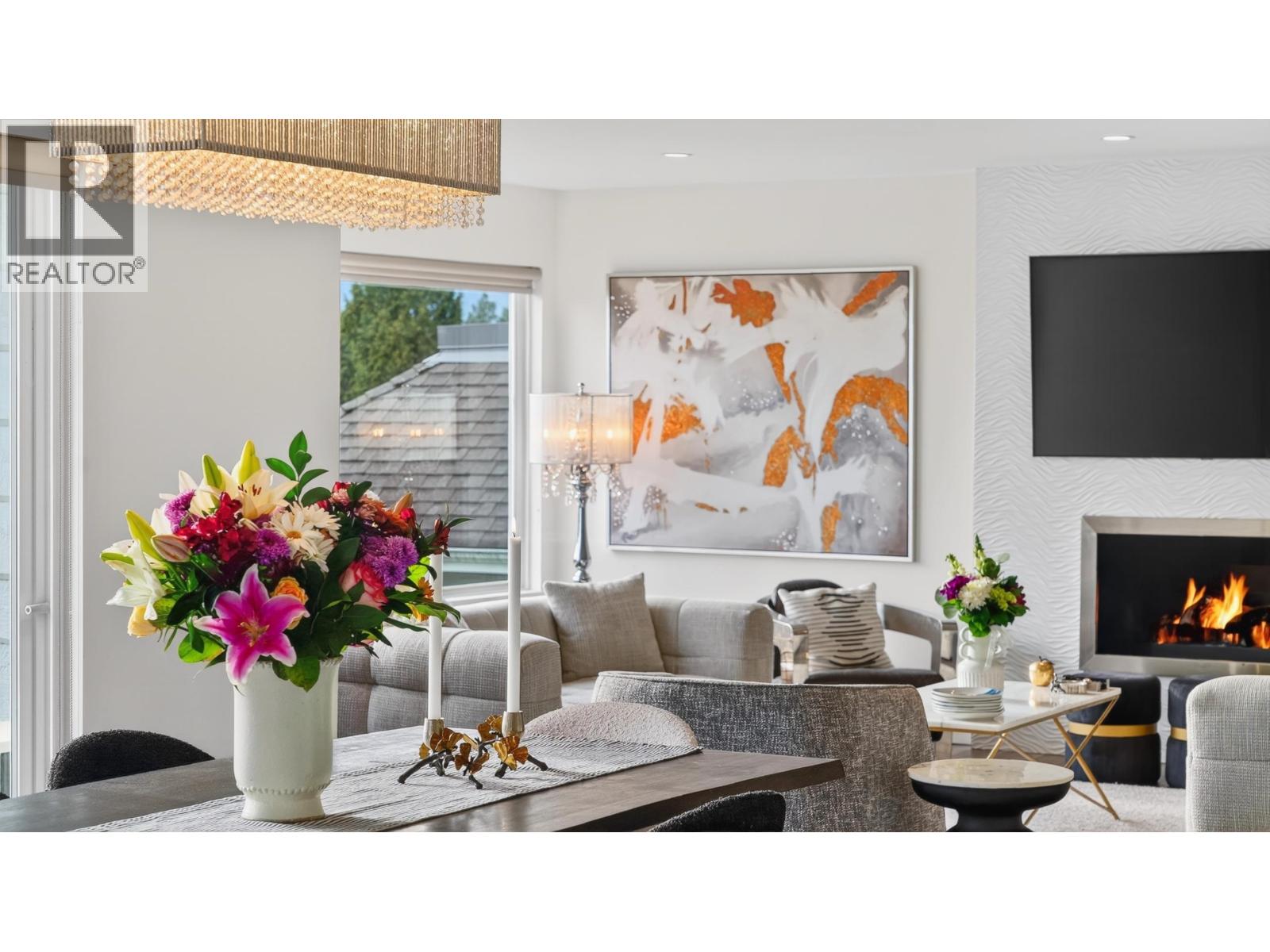 668 Alpine Court, North Vancouver, British Columbia  V7R 2L8 - Photo 11 - R3117061