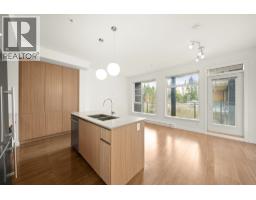 320 516 FOSTER AVENUE, Coquitlam, British Columbia