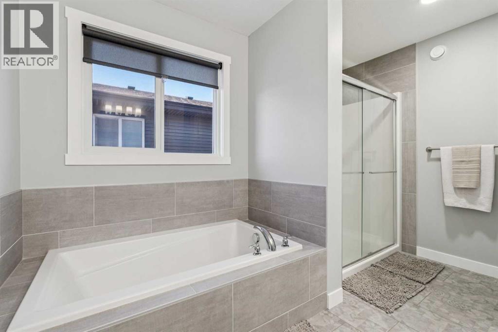 504 Creekrun Lane SW, Airdrie, Alberta  T4B 5J9 - Photo 10 - A2287137