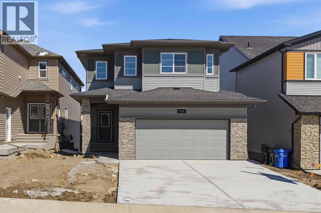 132 Lewiston Drive NE, Calgary, Alberta  T3P 2H9 - Photo 2 - A2267544