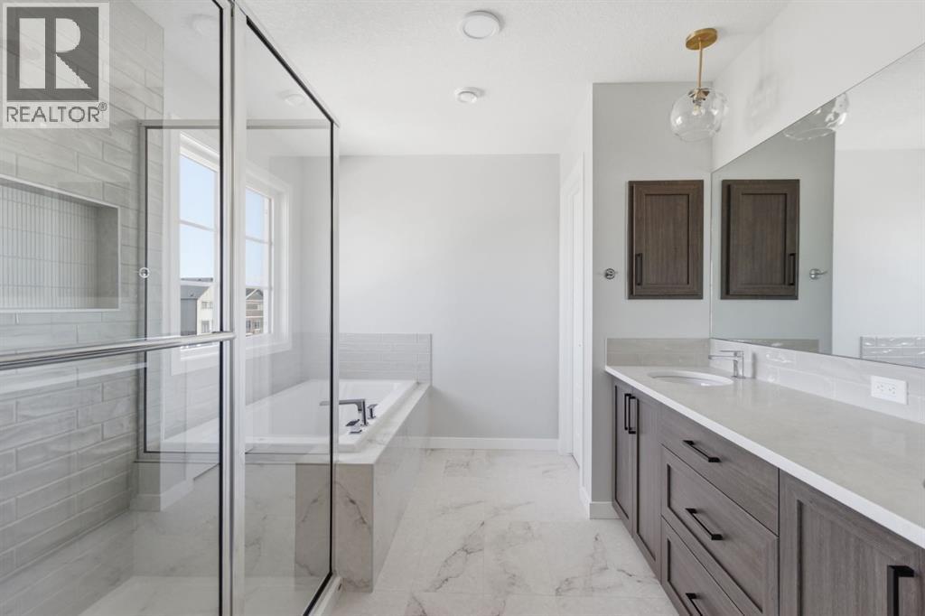 132 Lewiston Drive NE, Calgary, Alberta  T3P 2H9 - Photo 32 - A2267544