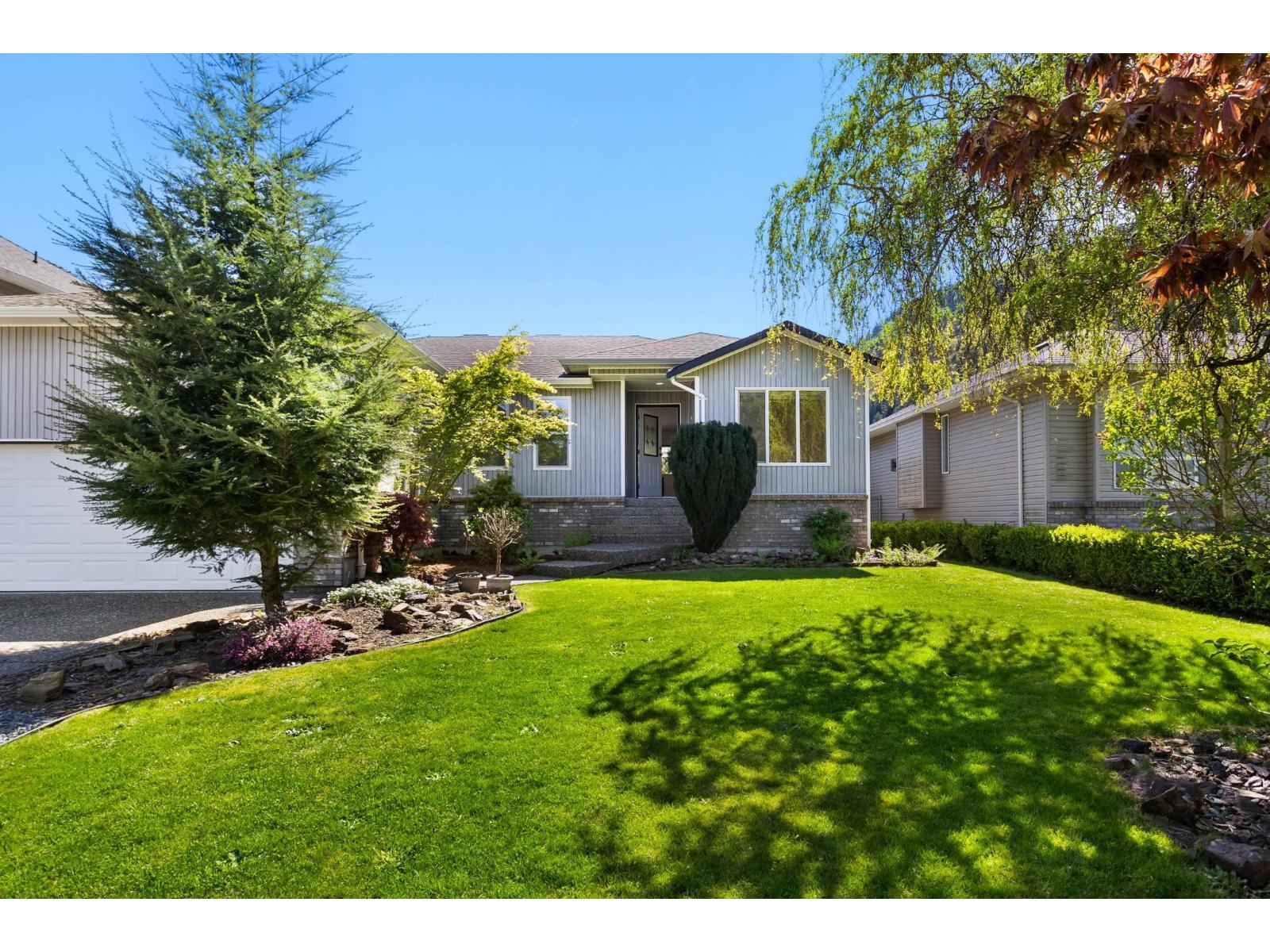 228 BALSAM AVENUE|Harrison Hot Springs, Harrison Hot Springs, British Columbia