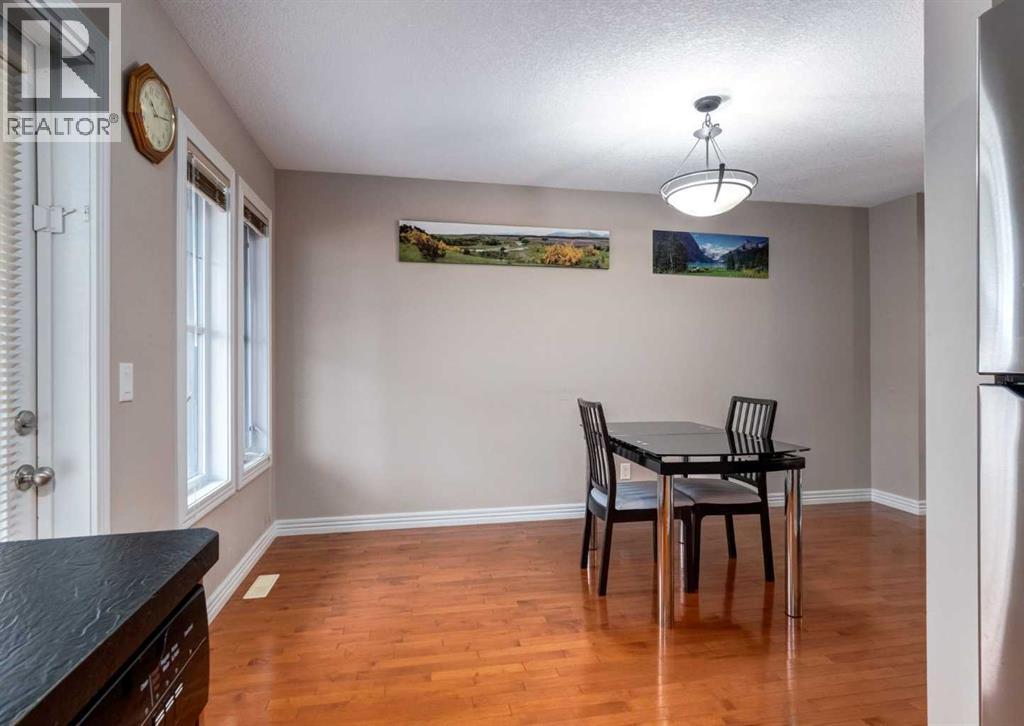 12 Royal Oak Lane NW, Calgary, Alberta  T3G 6B5 - Photo 12 - A2272489