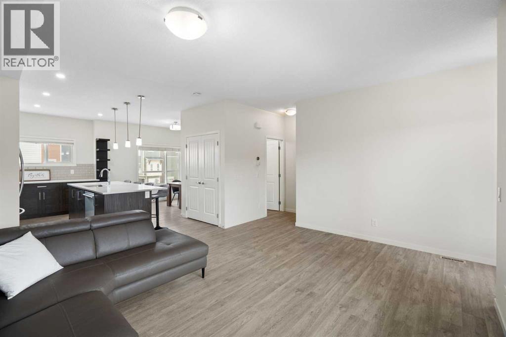 284 Harvest Hills Way NW, Calgary, Alberta  T3K 2P3 - Photo 13 - A2301931