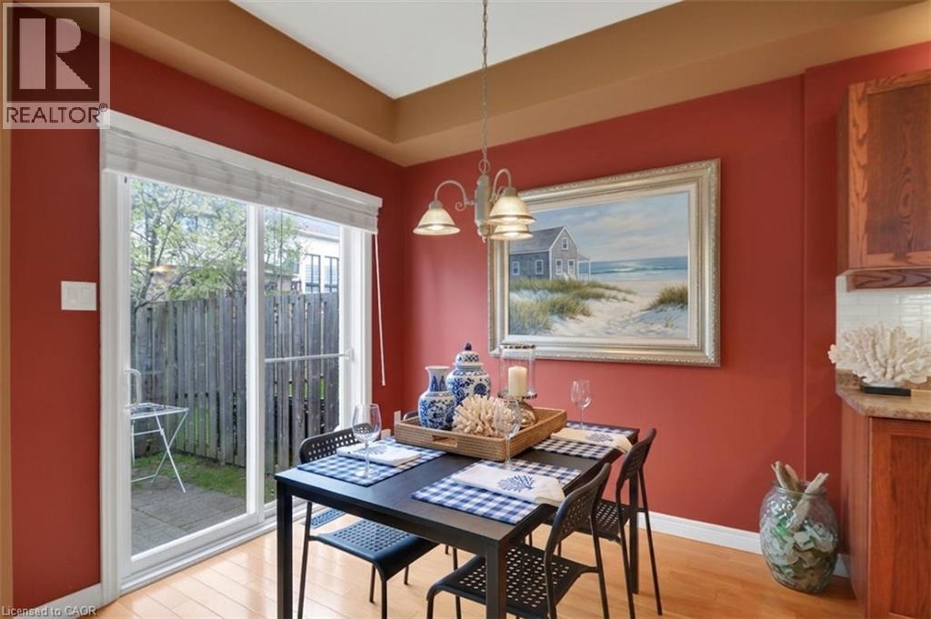 60 Cloverleaf Drive Unit# 43, Ancaster, Ontario  L9K 1S8 - Photo 4 - 40825656