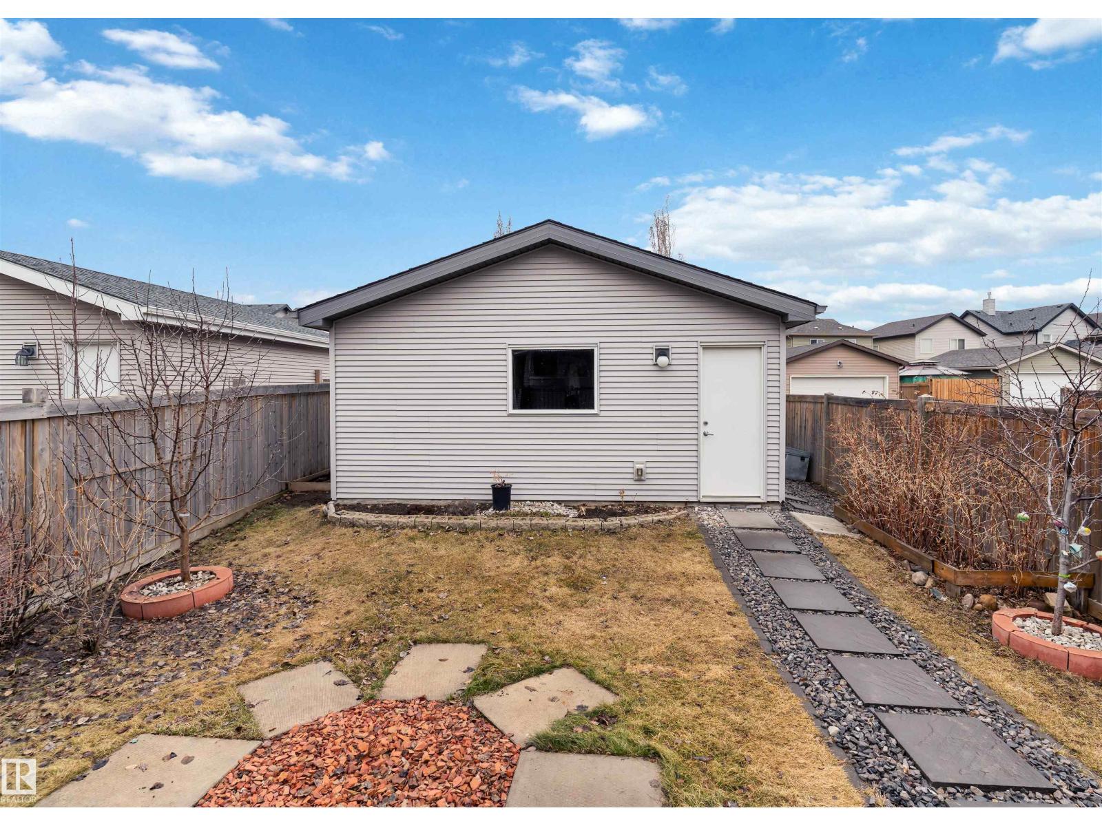 17588 59 St Nw, Edmonton, Alberta  T5Y 0W8 - Photo 19 - E4484773