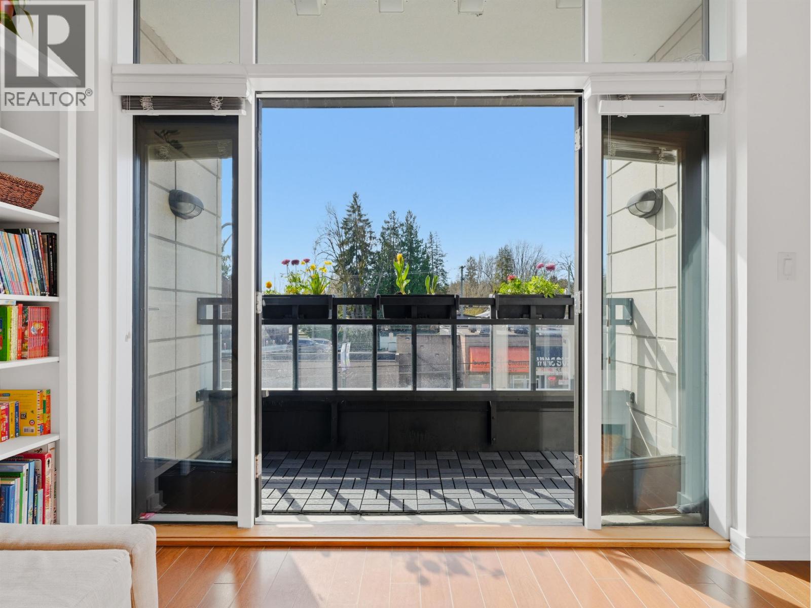 302 4479 W 10th Avenue, Vancouver, British Columbia  V6R 2H8 - Photo 14 - R3108667