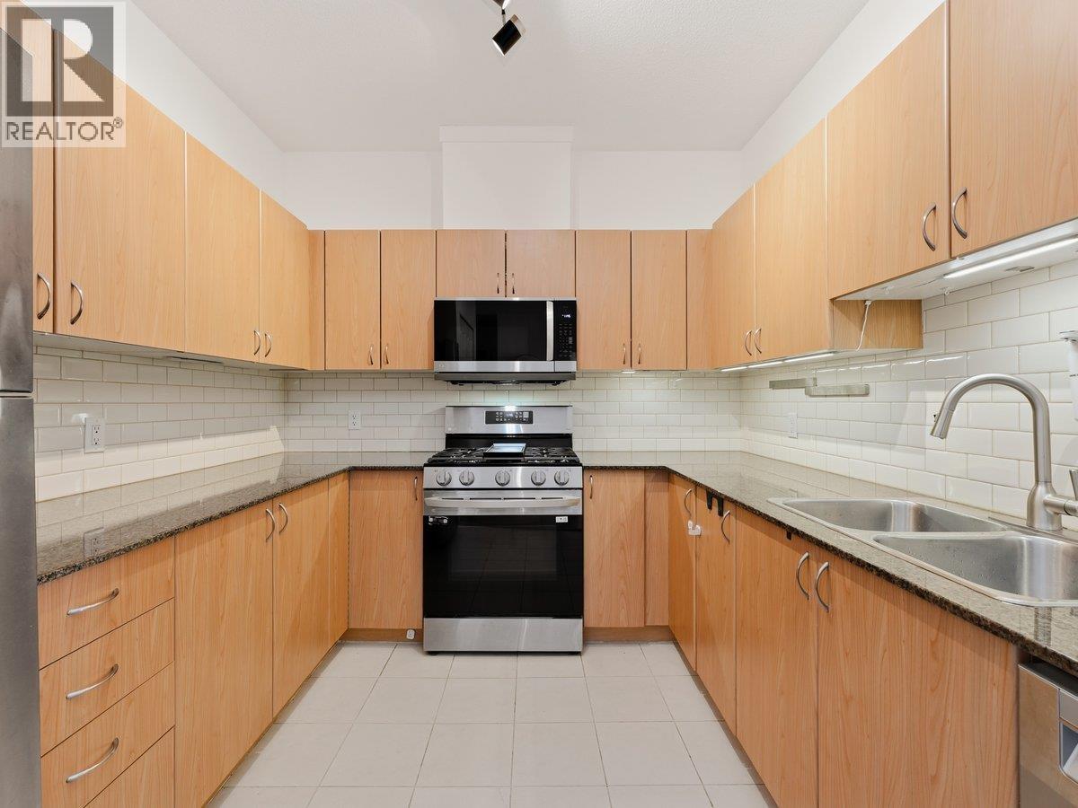 302 4479 W 10th Avenue, Vancouver, British Columbia  V6R 2H8 - Photo 15 - R3108667