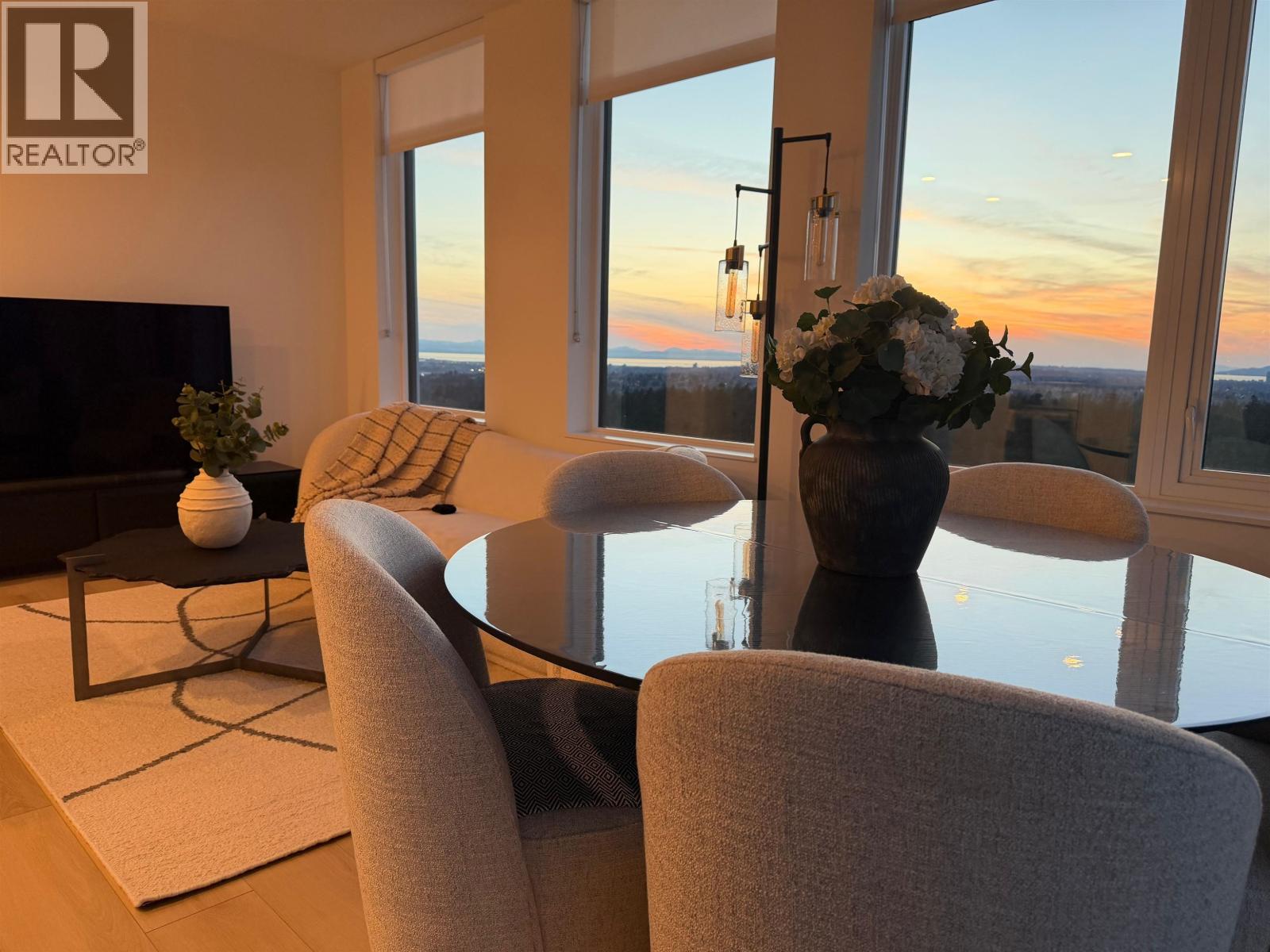 2506 6468 WILLINGDON AVENUE, Burnaby, British Columbia