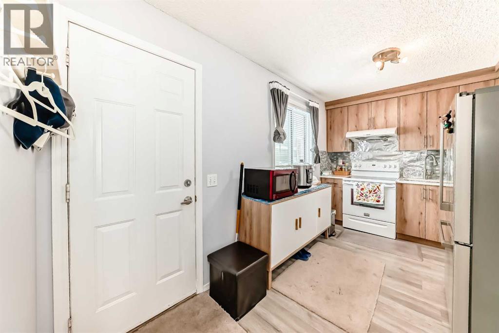 103, 405 64 Avenue Ne, Calgary, Alberta  T2K 6J6 - Photo 7 - A2306187