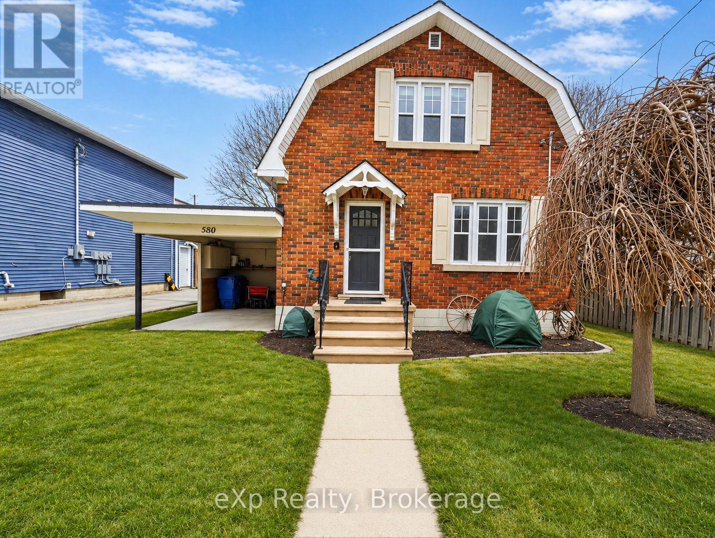580 11TH AVENUE, Hanover, Ontario