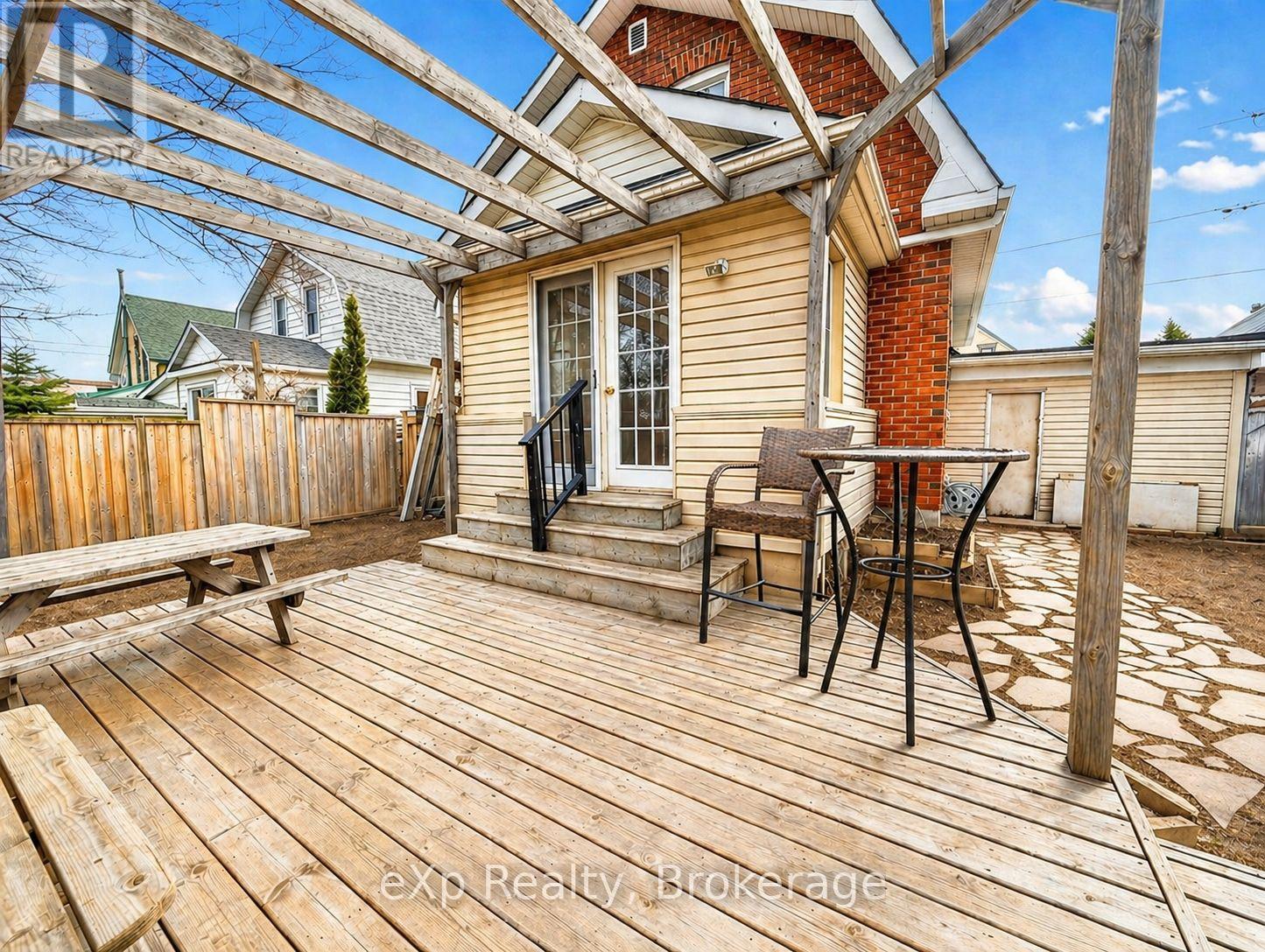 580 11th Avenue, Hanover, Ontario  N4N 2S6 - Photo 20 - X12921956