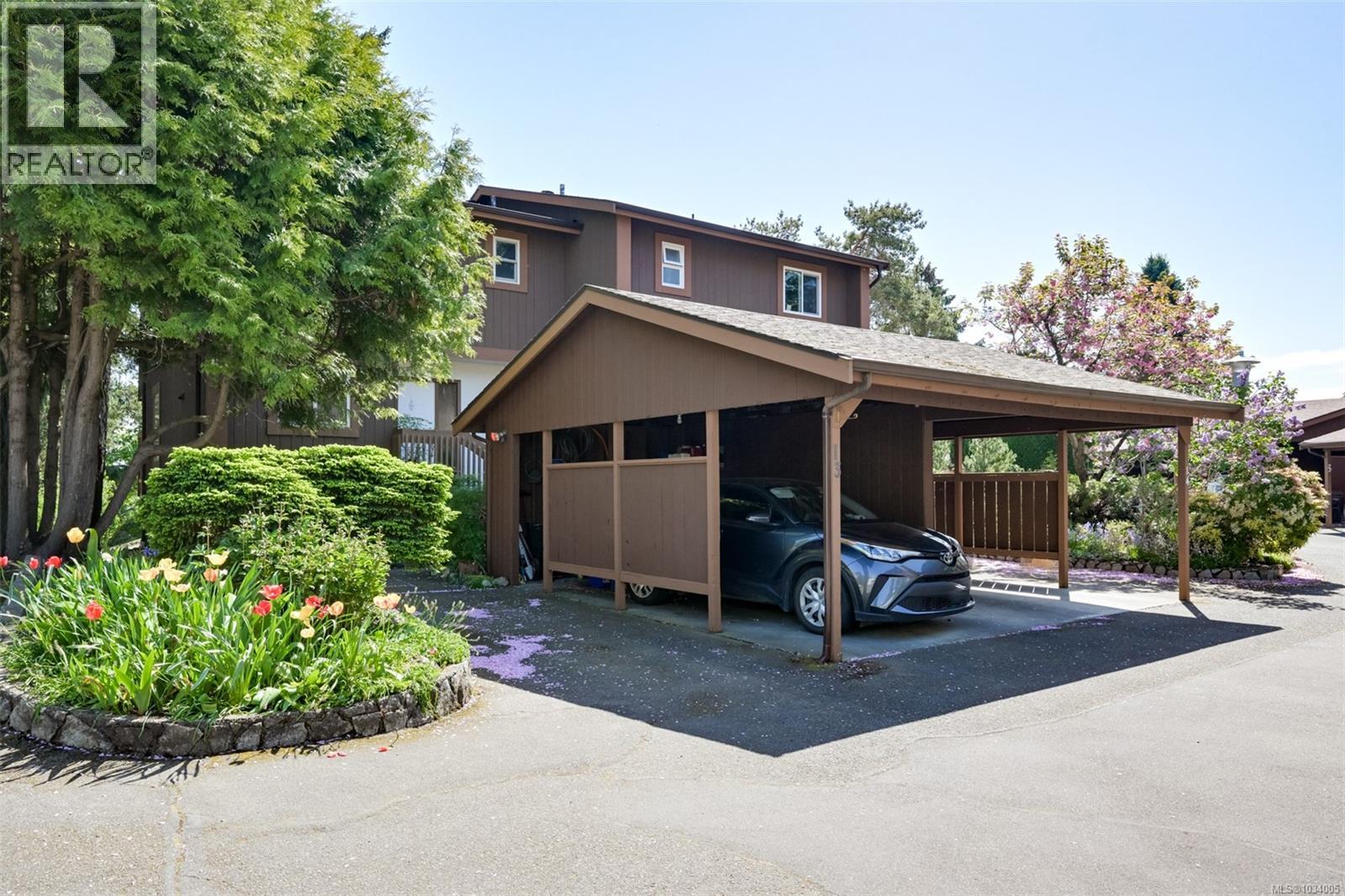 13 933 Admirals Rd, Esquimalt, British Columbia  V9A 2P1 - Photo 1 - 1034005