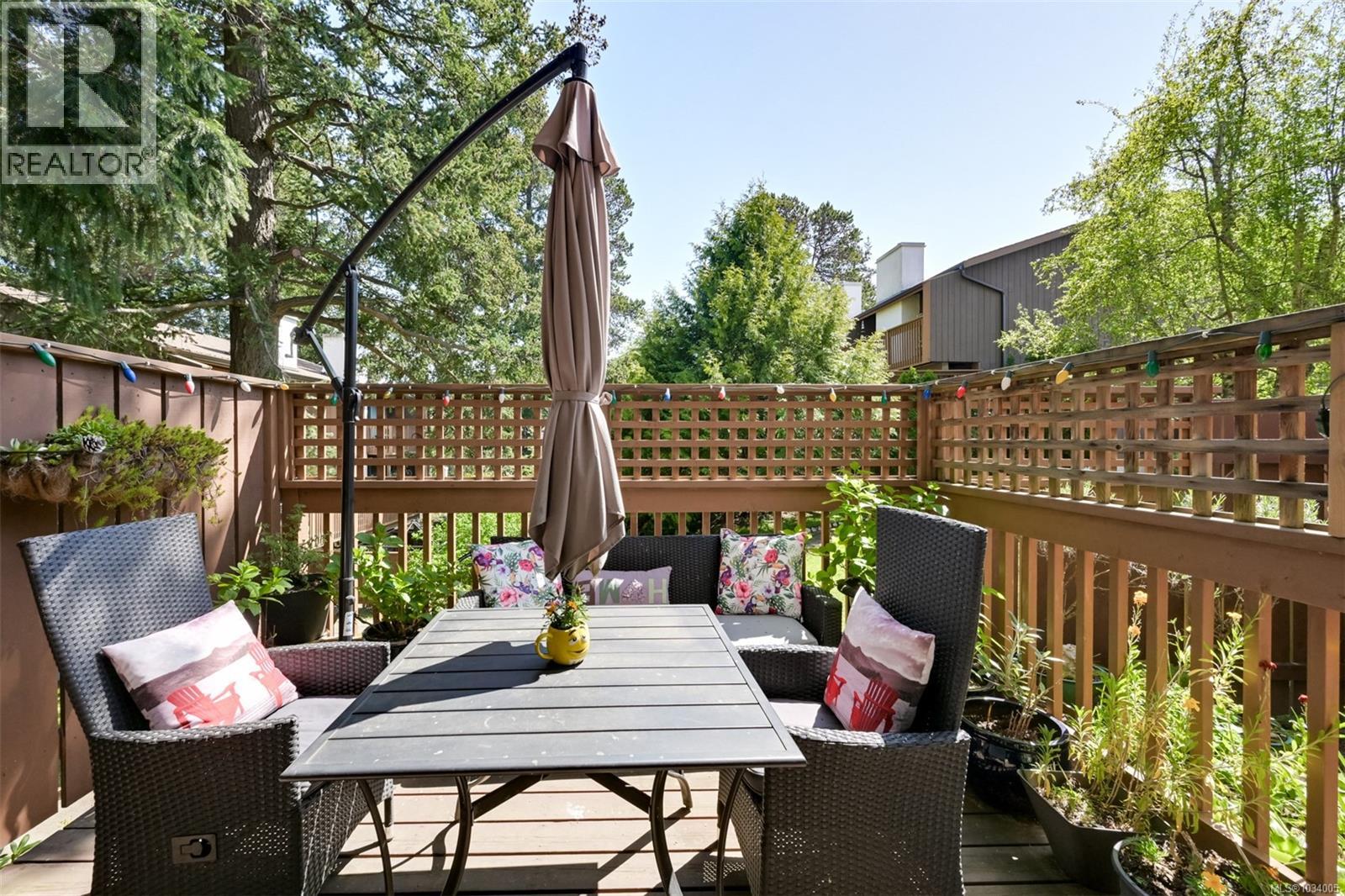 13 933 Admirals Rd, Esquimalt, British Columbia  V9A 2P1 - Photo 16 - 1034005