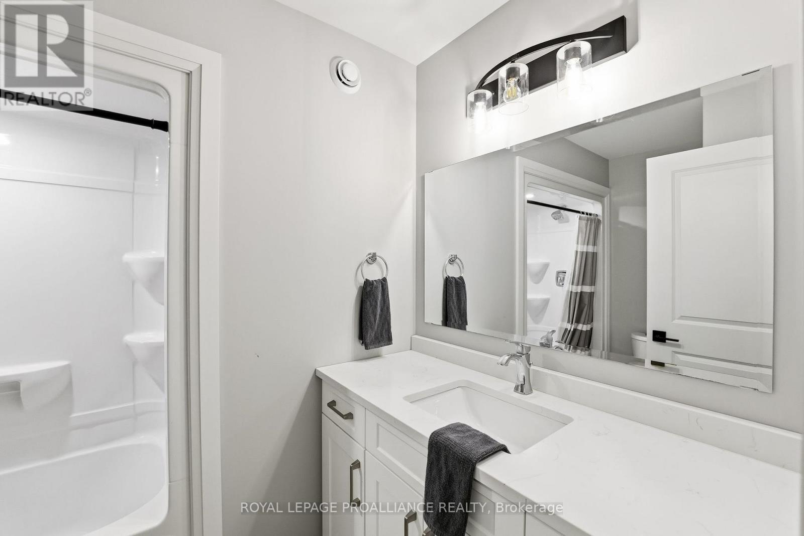 4 Mackenzie John Crescent, Brighton, Ontario  K0K 1H0 - Photo 27 - X12961360