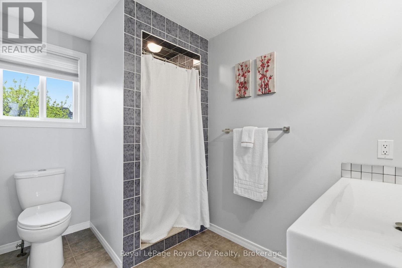 45 Doyle Drive, Guelph (Clairfields/hanlon Business Park), Ontario  N1G 5E3 - Photo 20 - X13061118