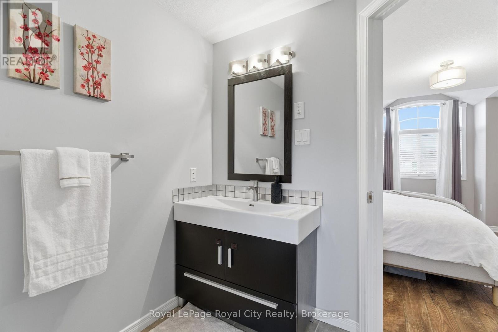 45 Doyle Drive, Guelph (Clairfields/hanlon Business Park), Ontario  N1G 5E3 - Photo 21 - X13061118