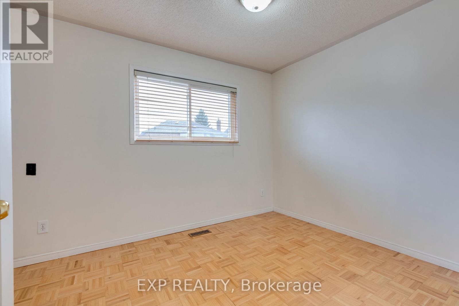 43 Bighorn Crescent, Brampton, Ontario  L6R 1G7 - Photo 27 - W13061144