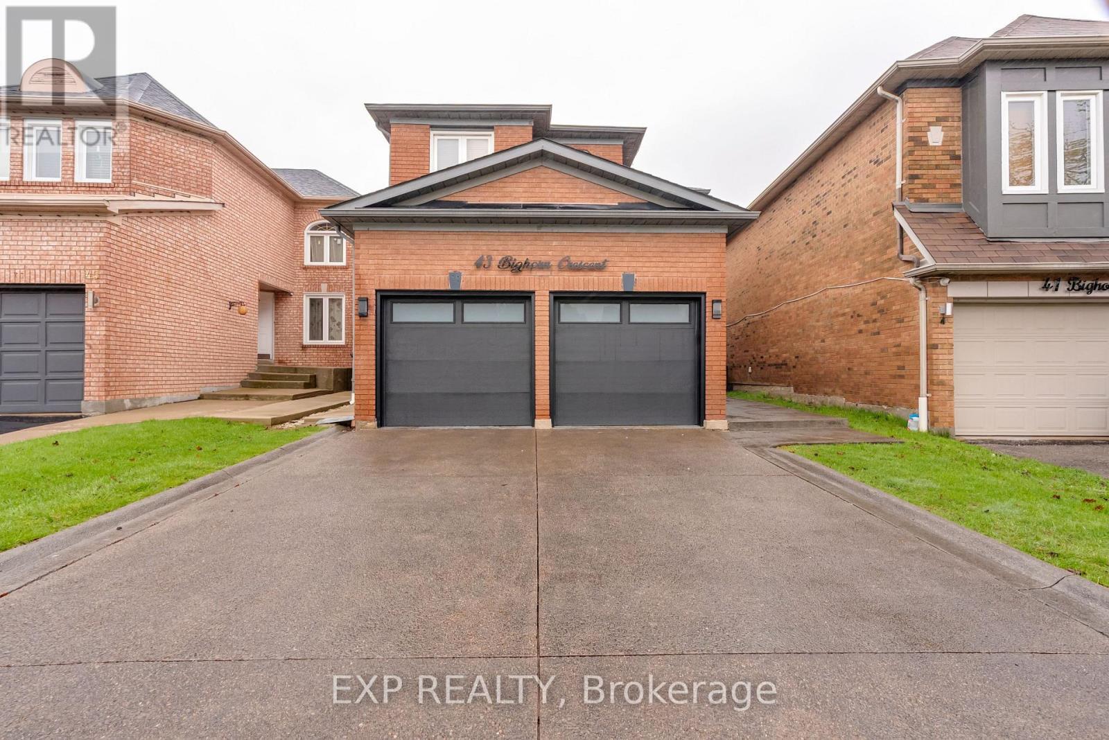 43 Bighorn Crescent, Brampton, Ontario  L6R 1G7 - Photo 3 - W13061144