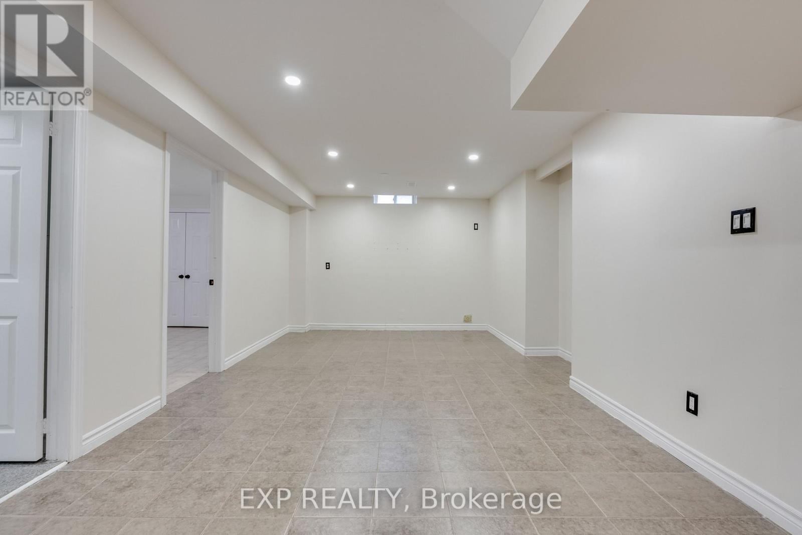 43 Bighorn Crescent, Brampton, Ontario  L6R 1G7 - Photo 38 - W13061144