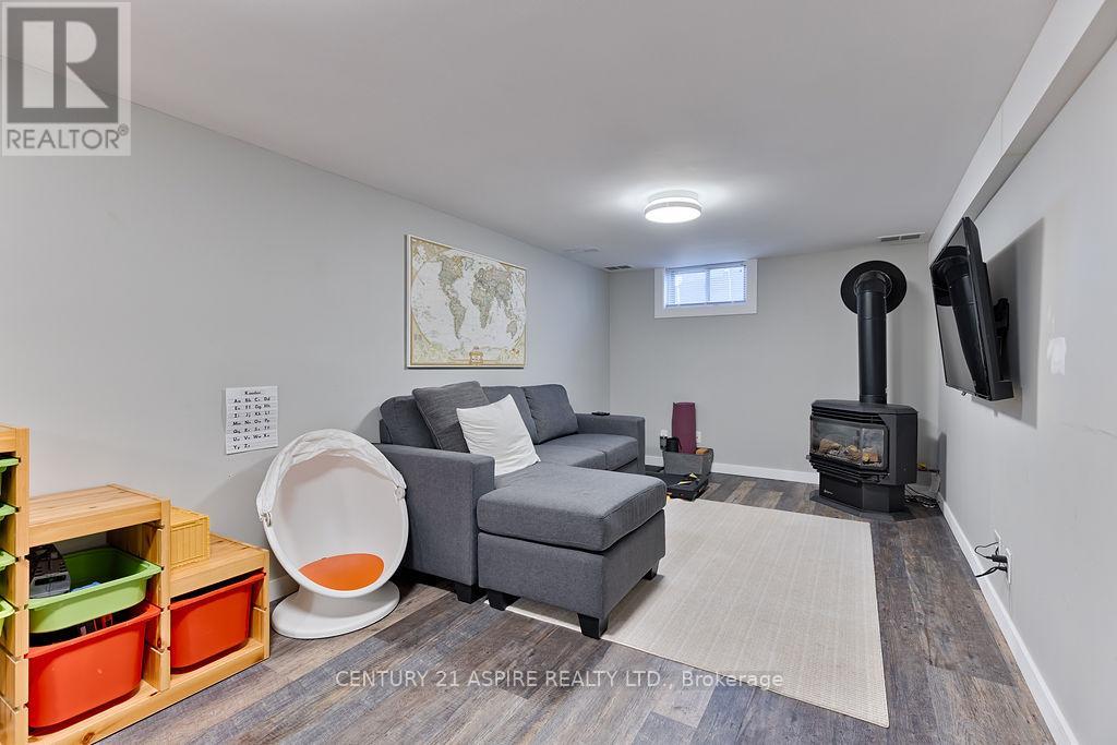 196 Schwanz Road, Petawawa, Ontario  K8H 1Y5 - Photo 27 - X13061128
