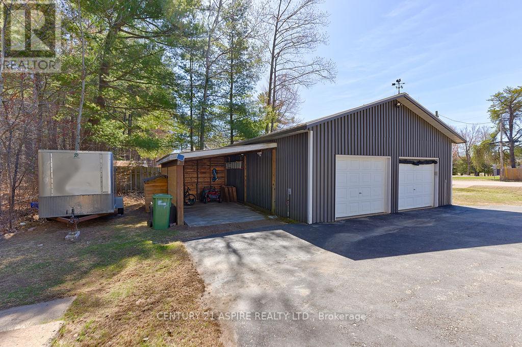 196 Schwanz Road, Petawawa, Ontario  K8H 1Y5 - Photo 5 - X13061128