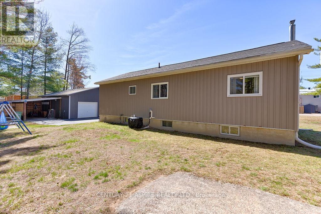196 Schwanz Road, Petawawa, Ontario  K8H 1Y5 - Photo 7 - X13061128
