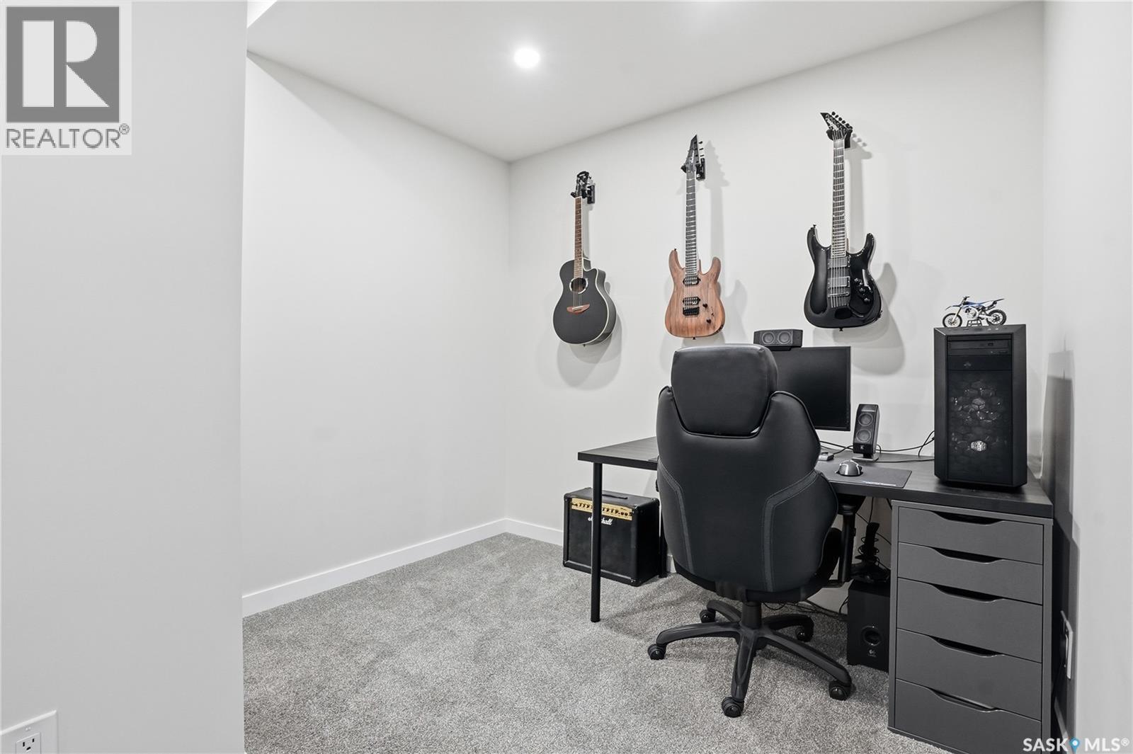 331 Dagnone Crescent, Saskatoon, Saskatchewan  S7V 0P7 - Photo 31 - SK034414