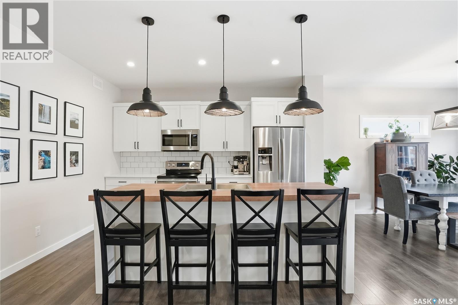 331 Dagnone Crescent, Saskatoon, Saskatchewan  S7V 0P7 - Photo 4 - SK034414